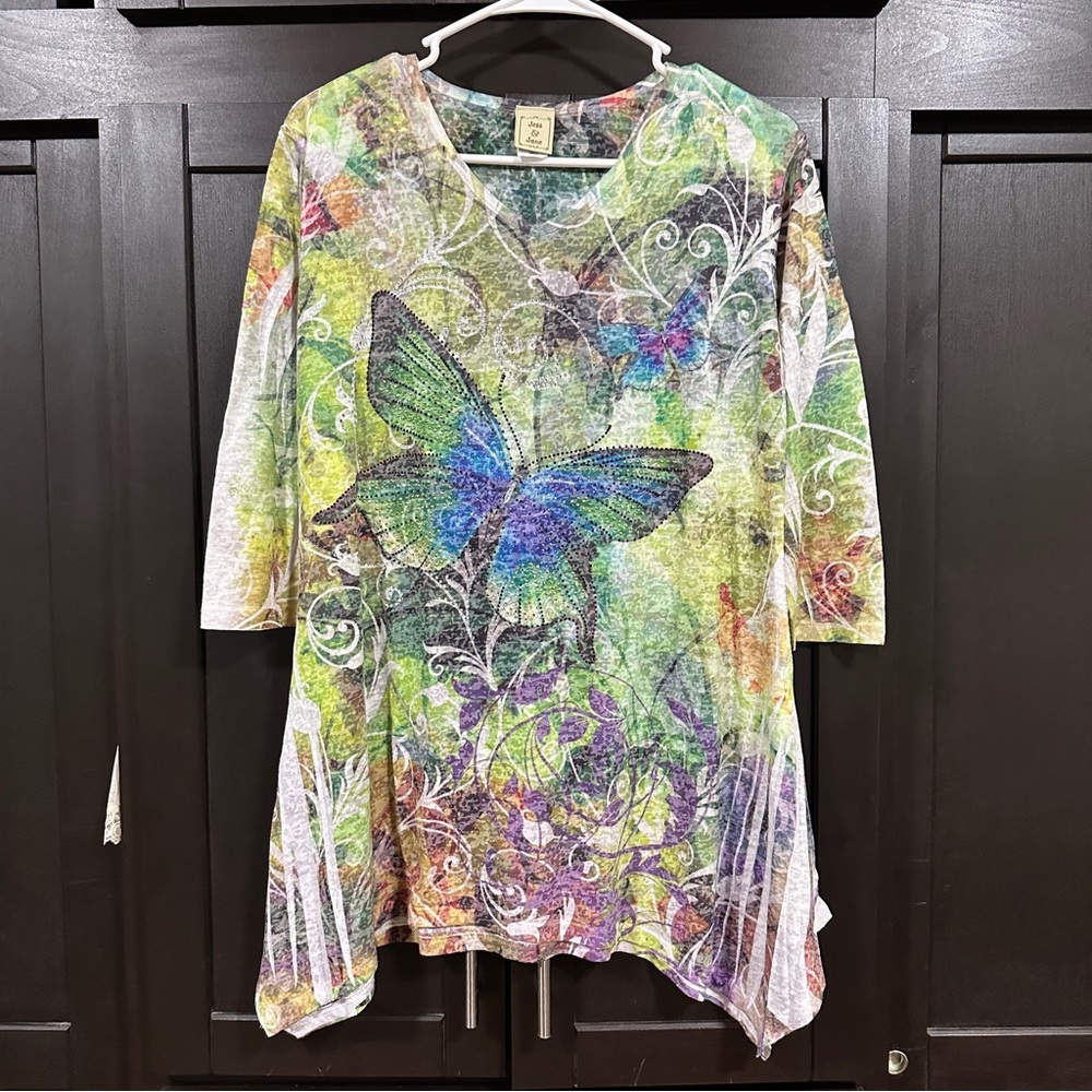 Jess Jane Tee Womens Boho Burnout Butterfly Studded Shark Bite Hem Tunic Artsy S